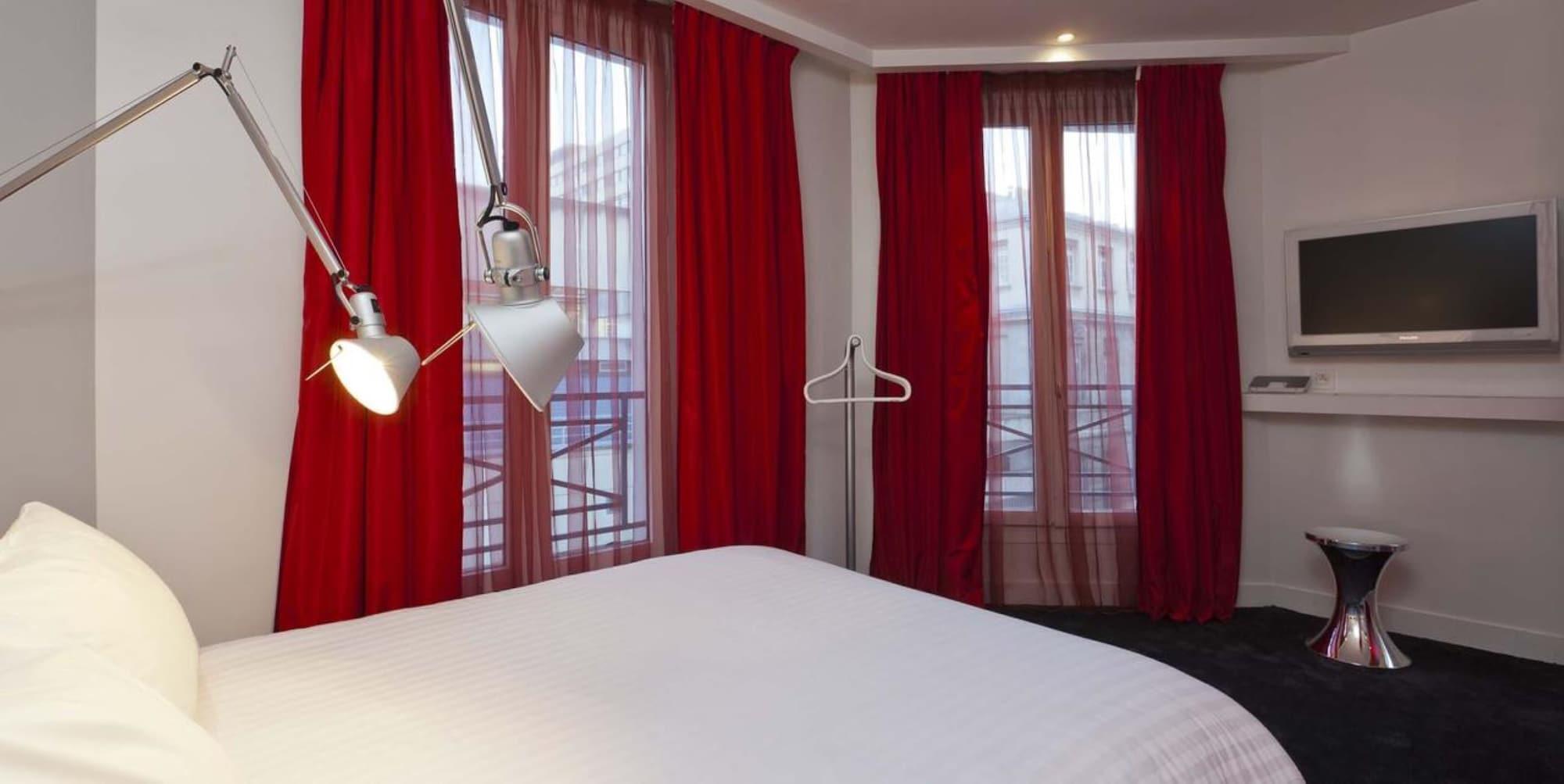 Color Design Hotel Paris Phòng bức ảnh